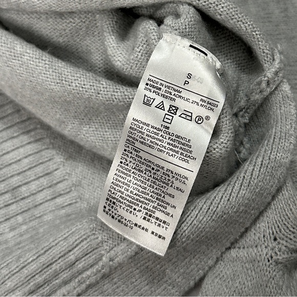 Banana Republic Mock Neck Split Hem Sweater - Light Grey - S - Picture 13 of 13